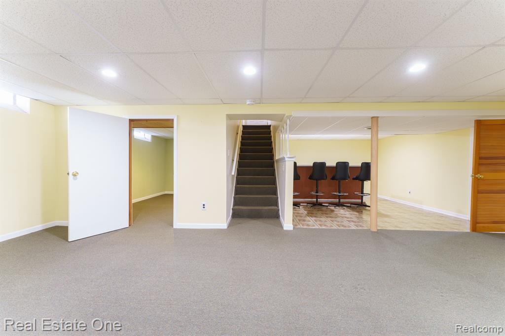 8744 SHARI Drive, Westland, MI — Photo 20