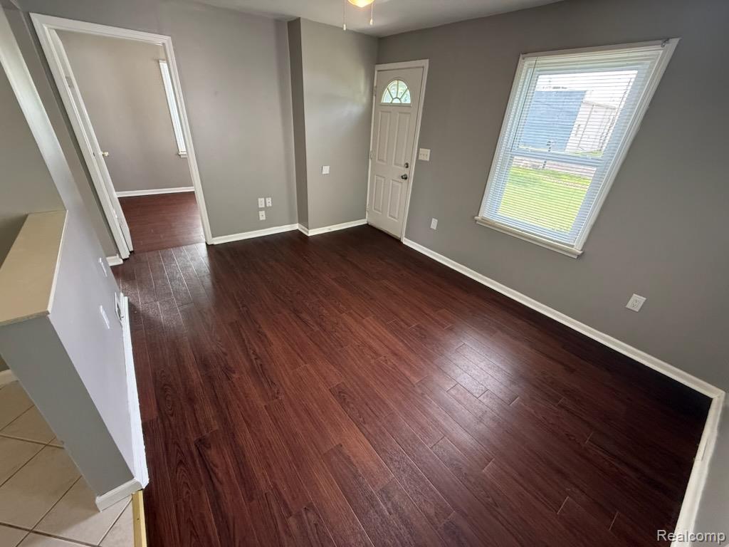 8902 THORPE Street, Livonia, MI 48150 — Photo 3