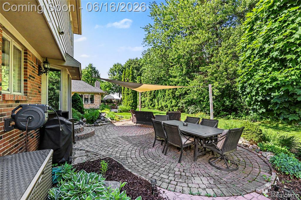 49033 Deerfield Park, Macomb, MI 48044 — Photo 31