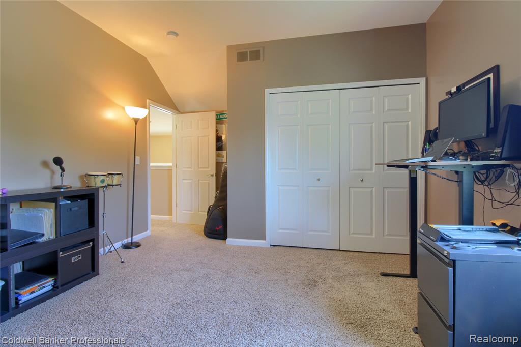 7749 Dover Drive, Ypsilanti, MI 48197 — Photo 25
