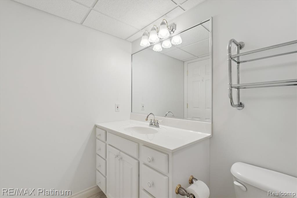 8230 Sawgrass Trail, Grand Blanc, MI 48439 — Photo 33