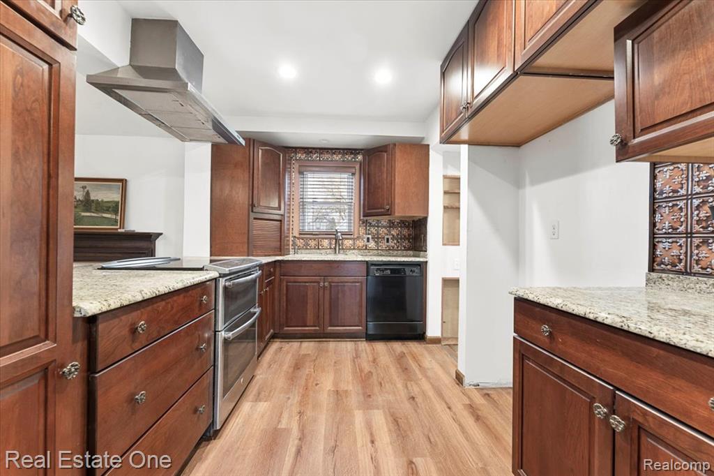 1353 Ford Avenue, Wyandotte, MI 48192 — Photo 9