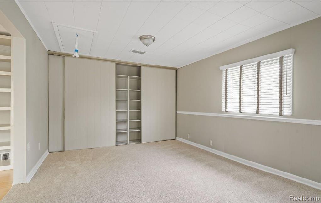 6368 Hermana Road, West Bloomfield, MI 48324 — Photo 6