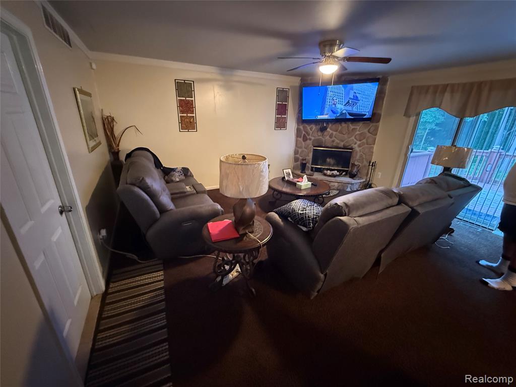 44994 Sondra Drive, Belleville, MI 48111 — Photo 7