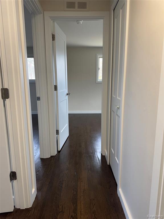 31638 Williams Court, Rockwood, MI — Photo 17