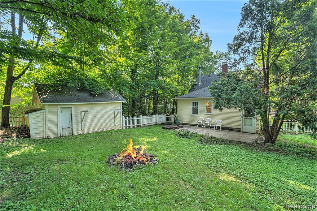 46044 Norton Court, Northville, MI 48167 — Photo 3