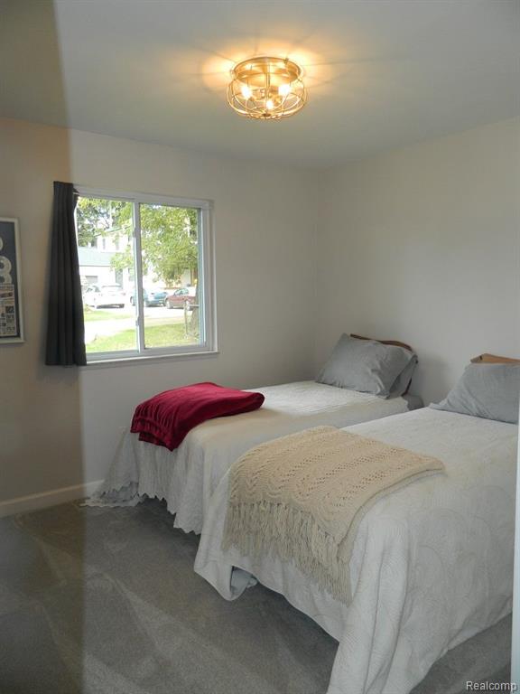 575 Mary Ellen Road, Rochester Hills, MI 48307 — Photo 11