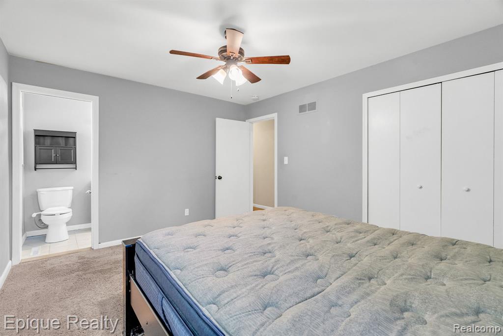 8052 Dungarvin Drive, Grand Blanc, MI 48439 — Photo 20