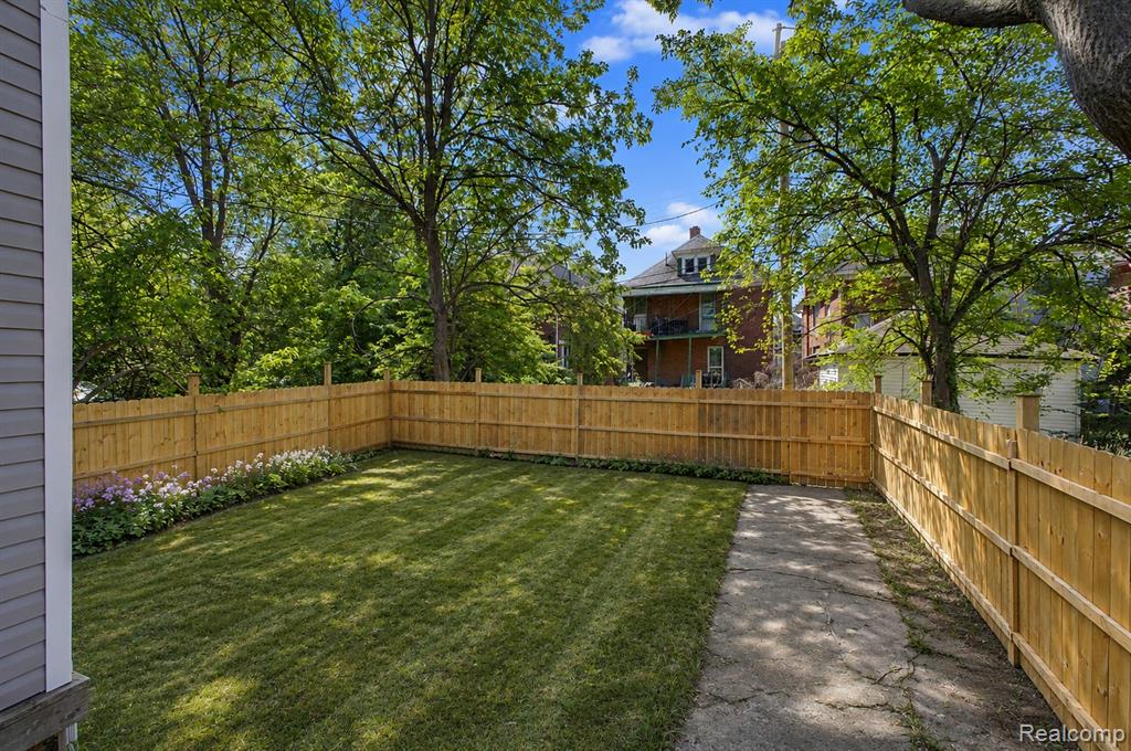 3799 Pingree Street, Detroit, MI 48206 — Photo 23