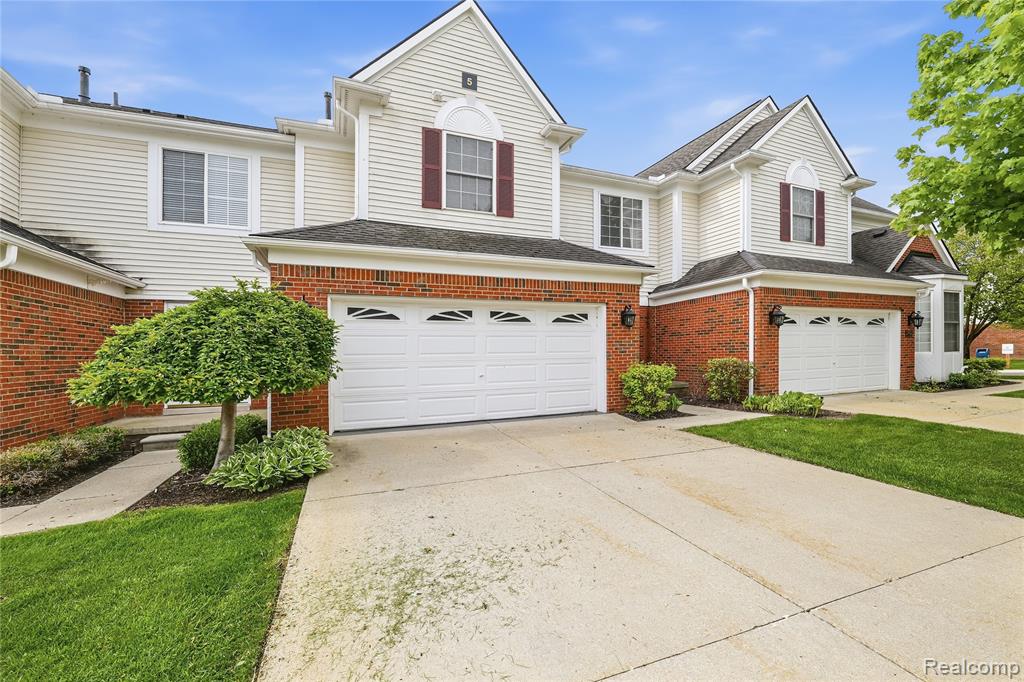 41782 Brownstone Drive, Novi, MI 48377 — Photo 36