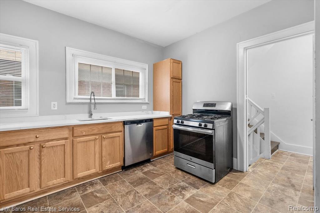 952 Beaconsfield Avenue, Grosse Pointe Park, MI 48230 — Photo 7