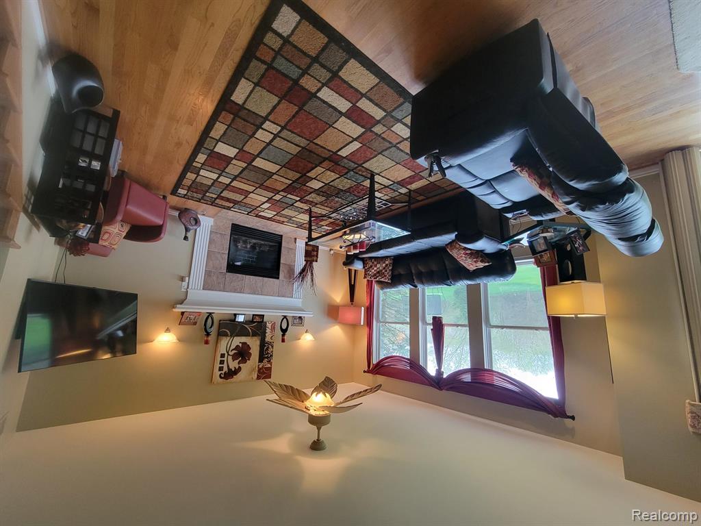 10224 Wellington Drive, Clarkston, MI 48348 — Photo 4