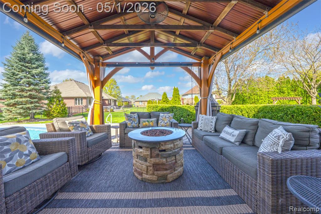48333 Manchester Drive, Macomb, MI 48044 — Photo 48