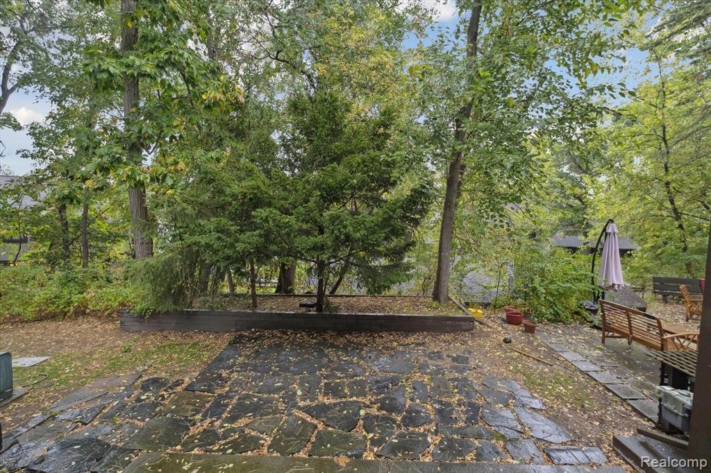 566 Foxboro Square, Brighton, MI 48116 — Photo 29