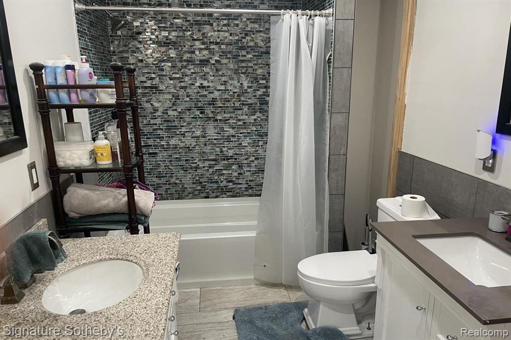1991 Calvert Street, Detroit, MI 48206 — Photo 24