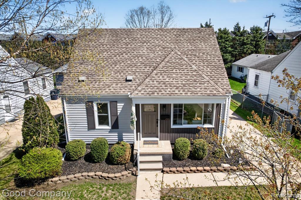 4336 Mandalay Avenue, Royal Oak, MI 48073 — front exterior