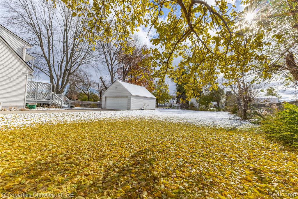 8056 Dawn Drive, Sterling Heights, MI 48314 — Photo 47