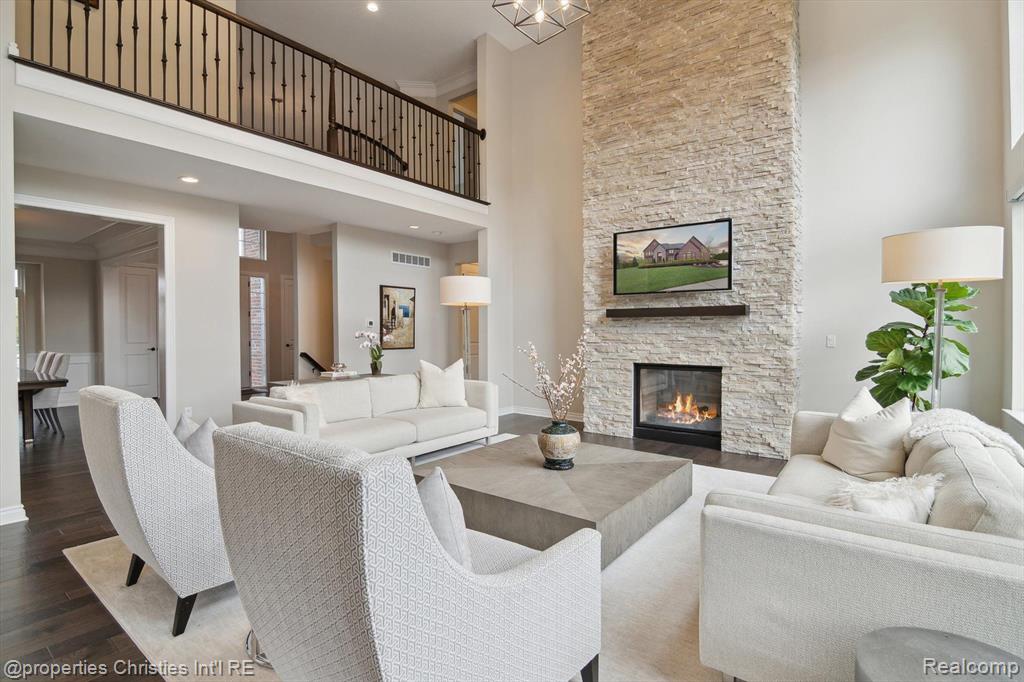 47660 WALES, Northville, MI 48167 — Photo 16