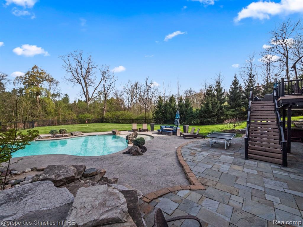 920 SOUTHDOWN Road, Bloomfield Hills, MI 48304 — Photo 5