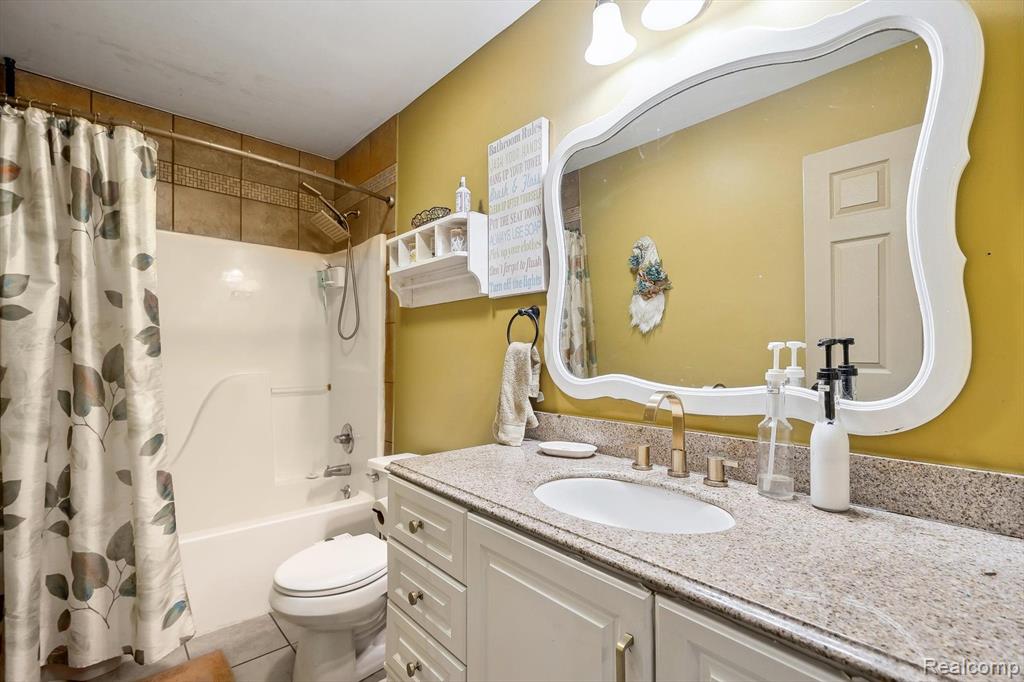 4438 PINEGROVE Drive, Dryden, MI 48428 — Photo 26