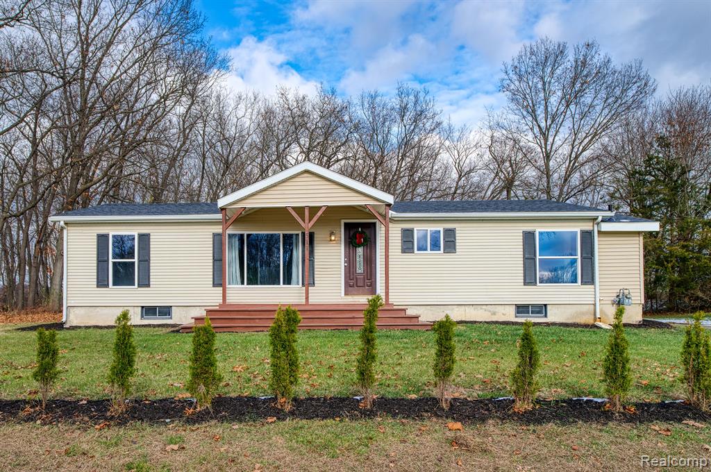 511 1ST Street, Gregory, MI 48137 — Photo 35
