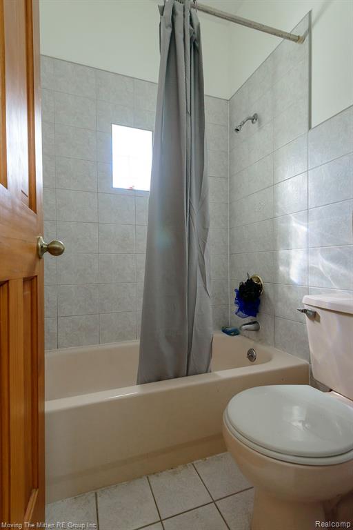 46901 EXECUTIVE Drive, Belleville, MI 48111 — Photo 25