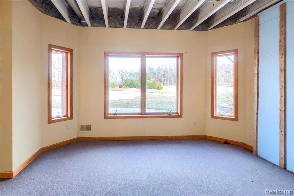 845 Oak Tree Lane, Lapeer, MI 48446 — Photo 45