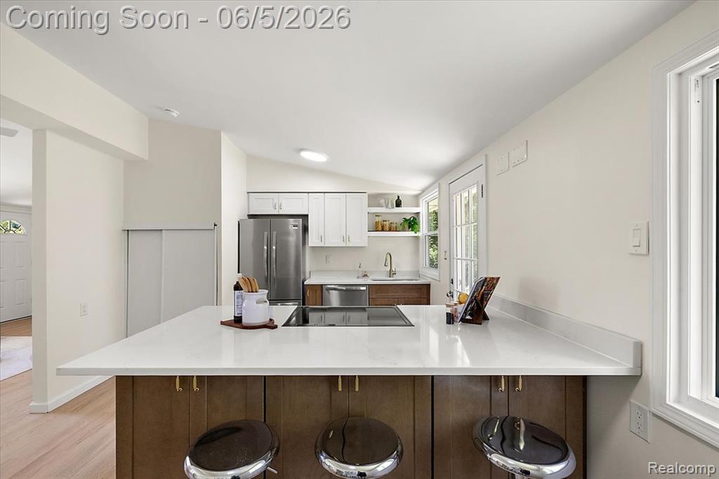 2148 Hoeft Drive, Commerce Twp, MI 48390 — Photo 14