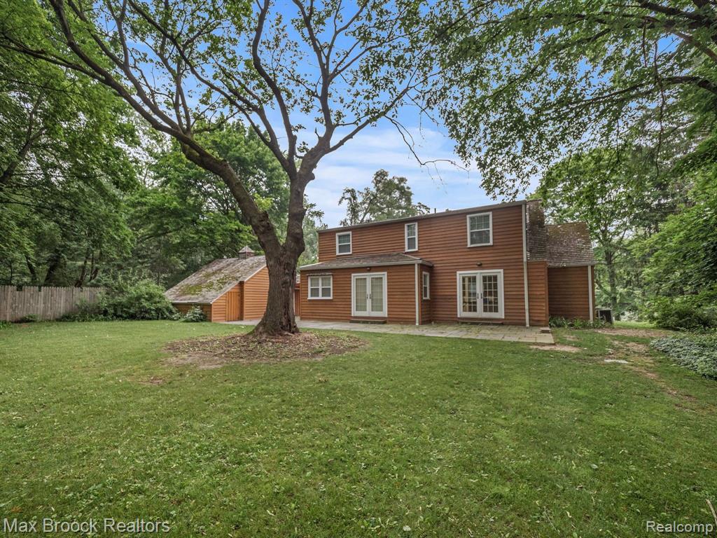 27180 WELLINGTON Road, Franklin, MI 48025 — Photo 5