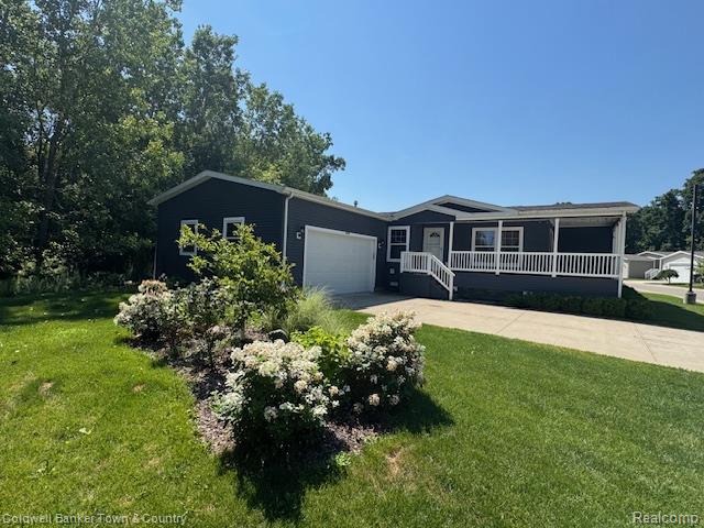 4090 Emerald Park Drive, Milford, MI 48380 — front exterior