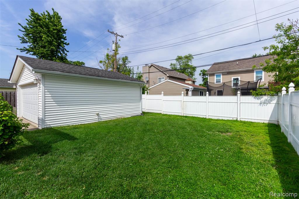 3280 Royal Avenue, Berkley, MI 48072 — Photo 36