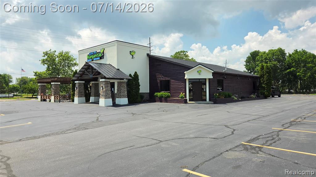 1140 S Monroe Street, Monroe, MI 48161 — Photo 3