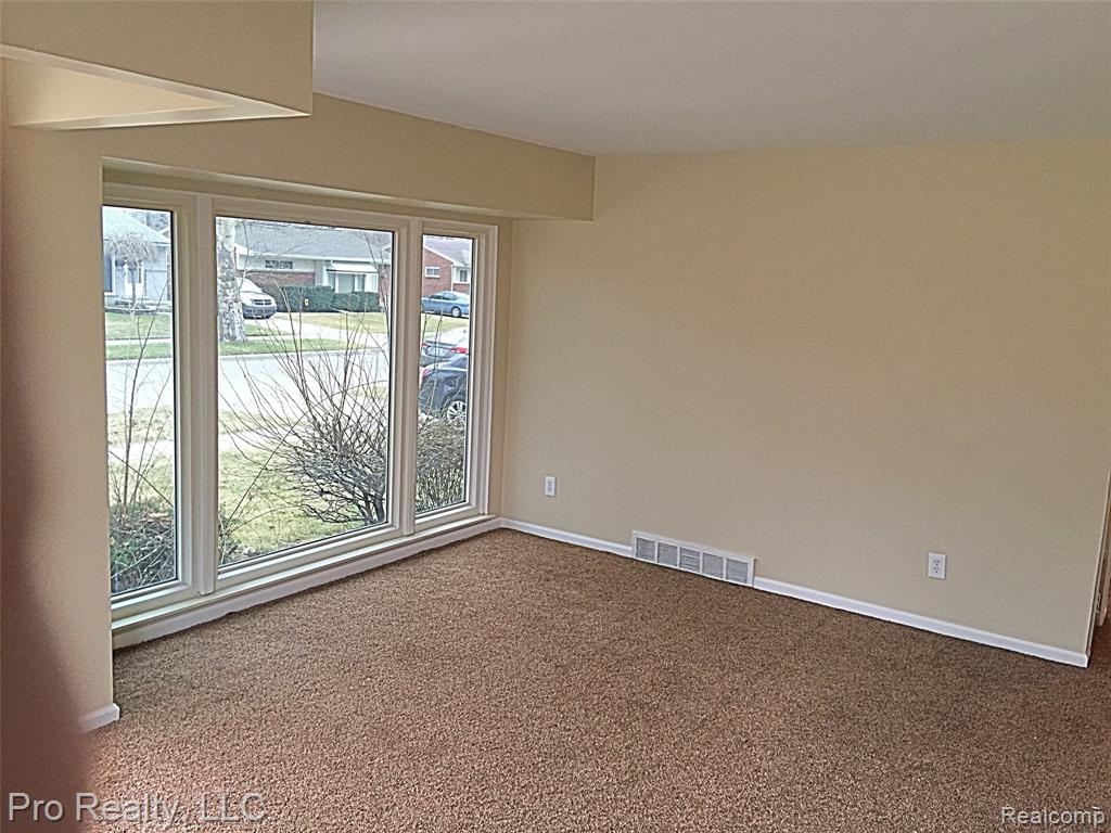724 Clair Street, Inkster, MI 48141 — Photo 2