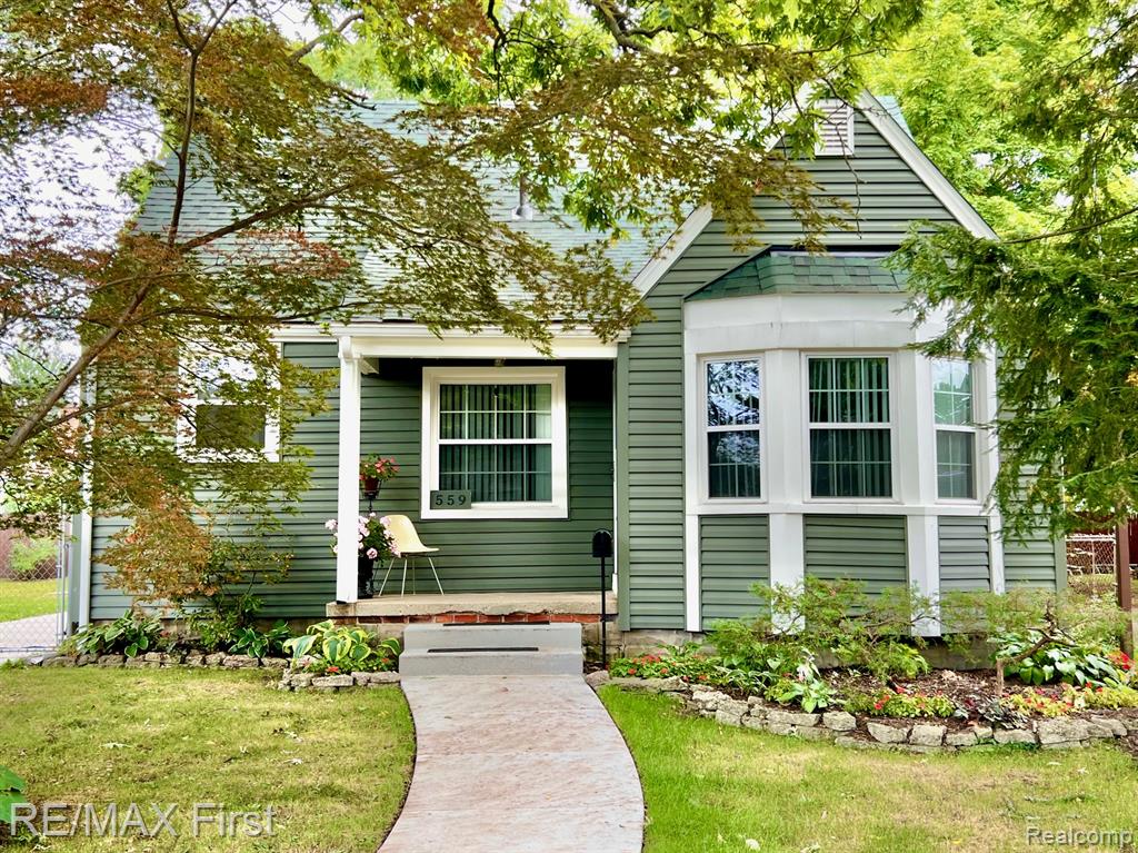559 Gardendale Street, Ferndale, MI 48220 — front exterior