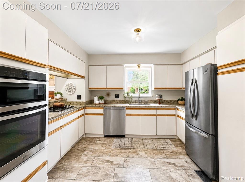2880 Renfrew Street, Ann Arbor, MI 48105 — Photo 2