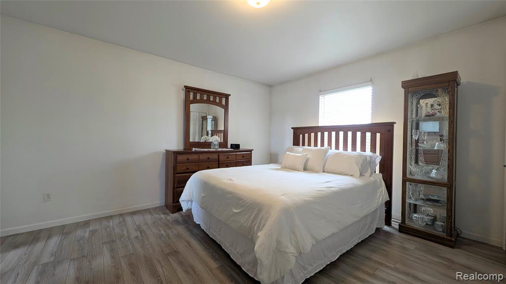7427 Seymour Road, Swartz Creek, MI 48473 — Photo 11
