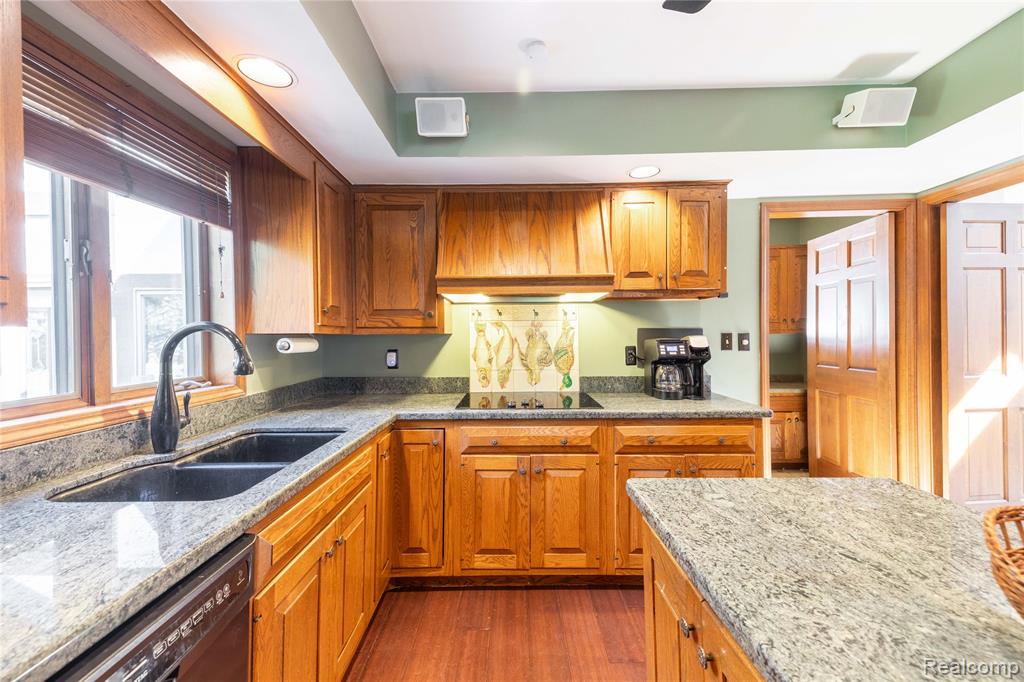 8511 Bridge Road, Grosse Ile, MI 48138 — Photo 14
