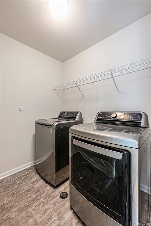 43445 CHANCELLOR Lane, Novi, MI — Photo 18