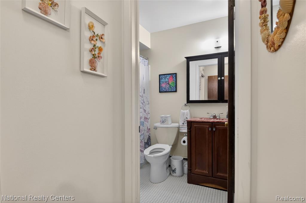 61043 Heritage Blvd., South Lyon, MI 48178 — Photo 17