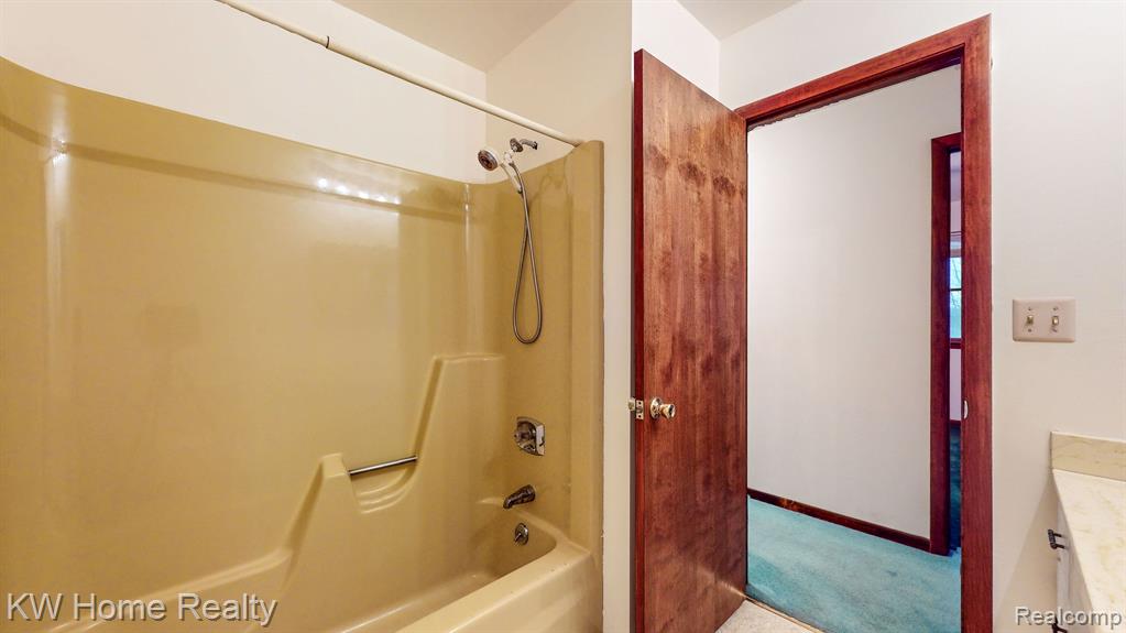 837 GROVE Road, Ypsilanti, MI 48198 — Photo 12