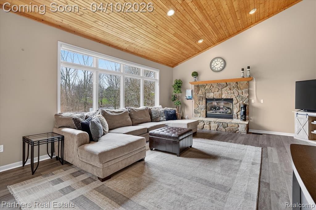 10863 Judd Road, Fowlerville, MI 48836 — Photo 15