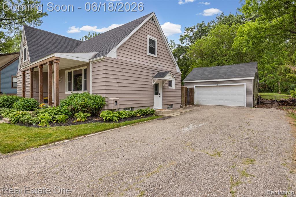 2275 Richwood Road, Auburn Hills, MI 48326 — Photo 39