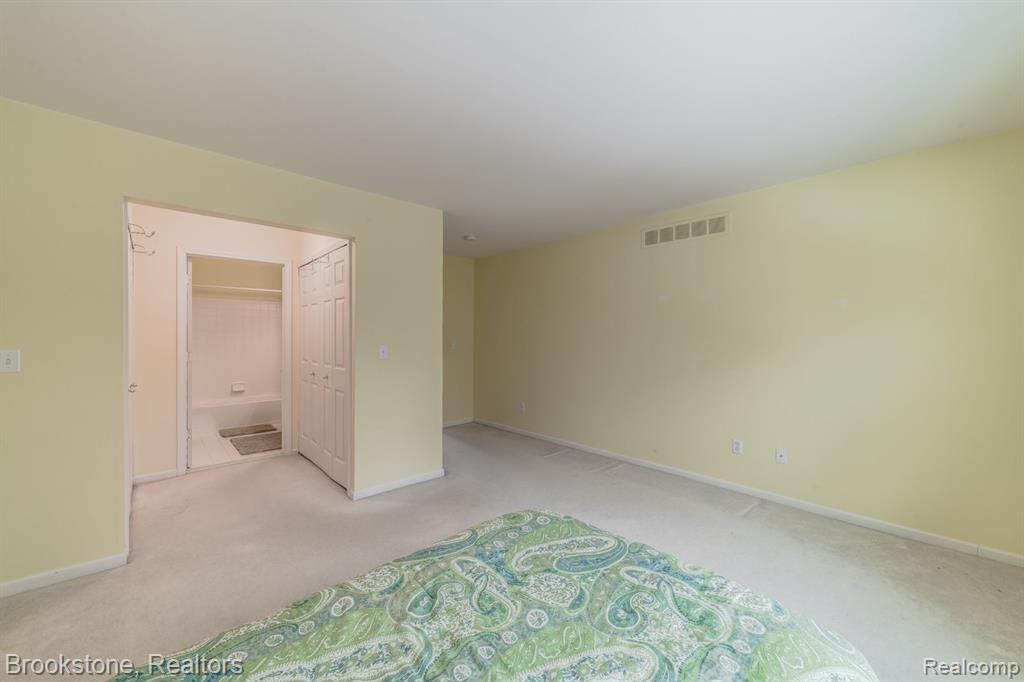 6462 Heron Park Way, Clarkston, MI — Photo 21