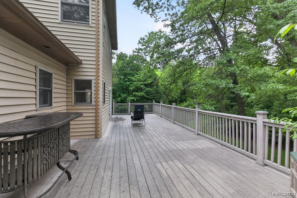 7943 Debora Drive, Brighton, MI 48114 — Photo 22