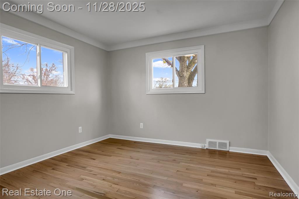 556 Harrison Street, Garden City, MI — Photo 15