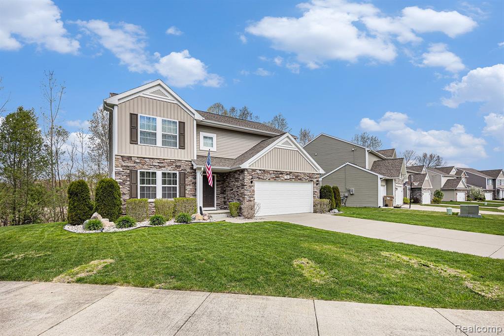 754 AUTUMN VALLEY Drive, Ortonville, MI 48462 — Photo 2