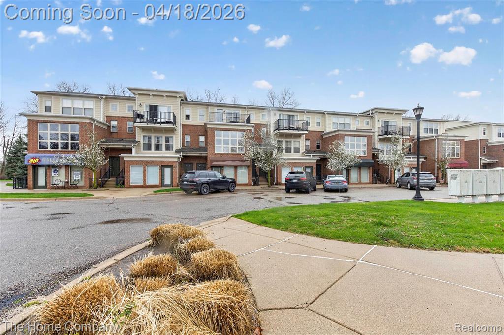 306 Legato Drive, Walled Lake, MI 48390 — Photo 4