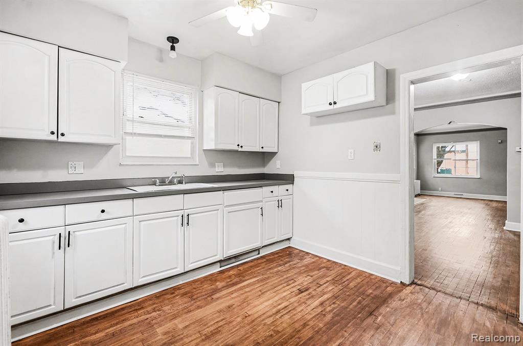 15065 Lincoln Avenue, Eastpointe, MI 48021 — Photo 13