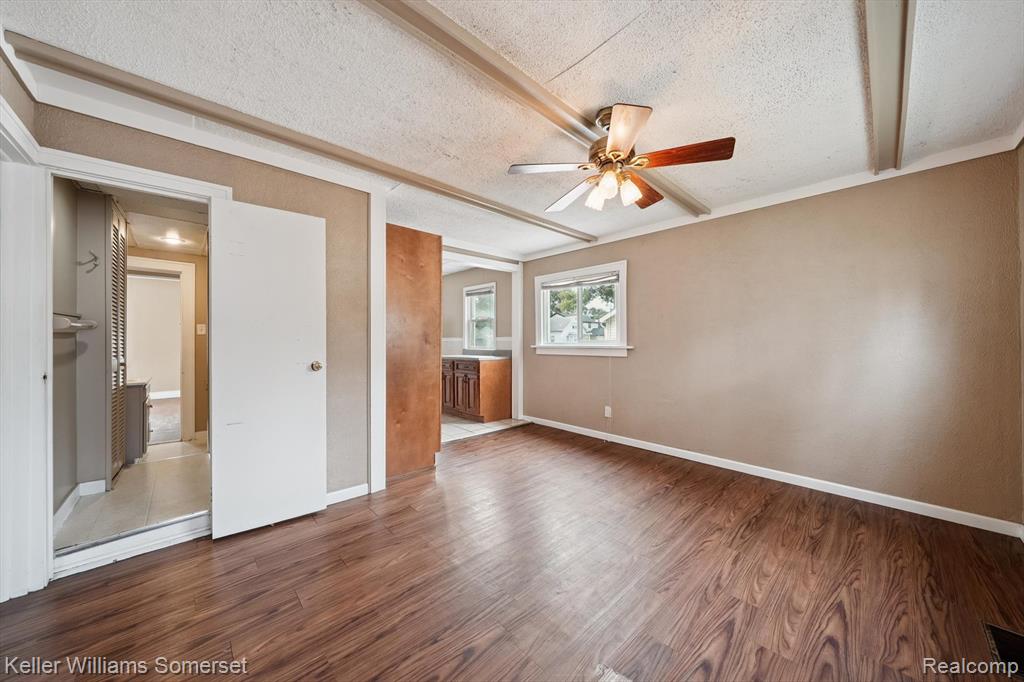1511 E Harry Avenue, Hazel Park, MI 48030 — Photo 12