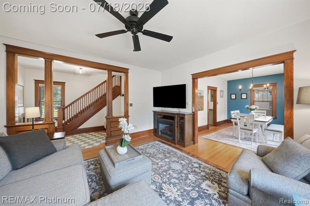 621 N Court Street, Howell, MI 48843 — Photo 13